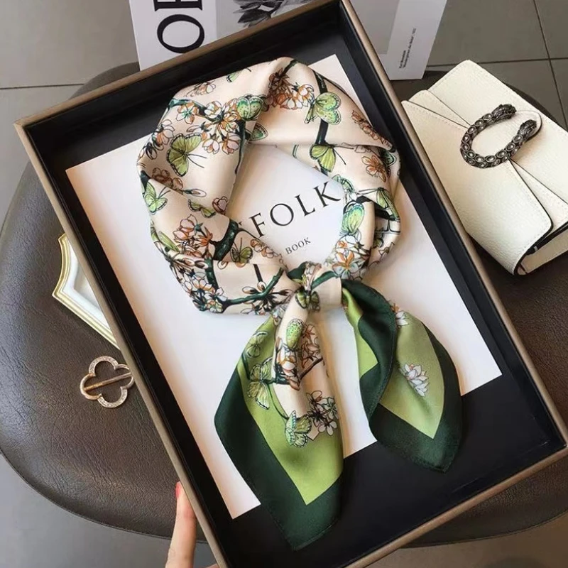 

Новый модный квадратный шарф для женщин, весна-лето, тонкий принт с защитой от солнца, защита шеи, повязка на голову, универсальные шарфы, подарок на вечеринку