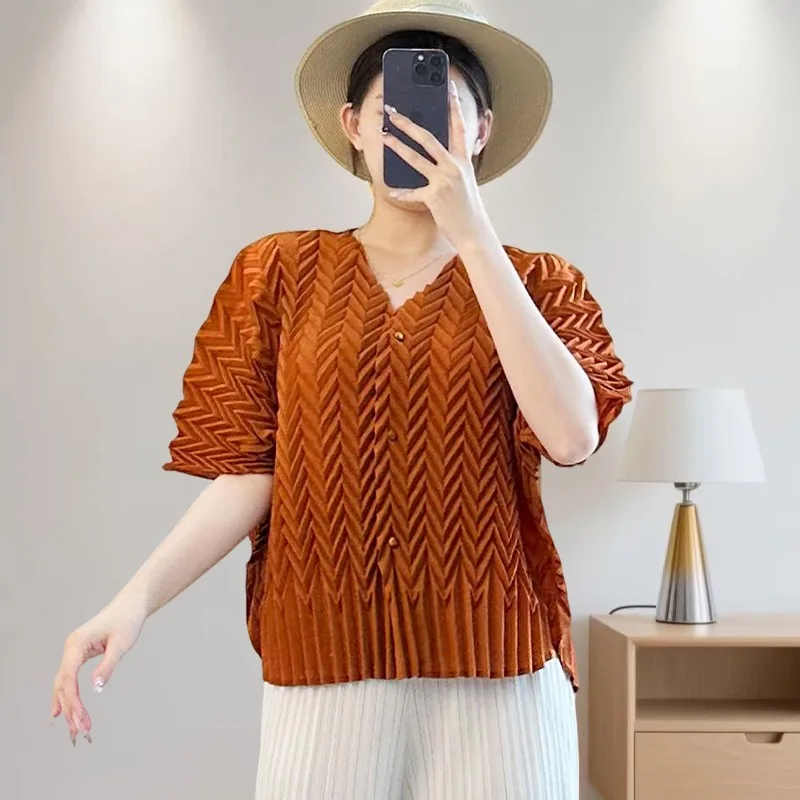 

Miyake Pleated Five-quarter Sleeve Tops Women's New Loose T-shirt Summer Solid Color Simple Casual T-shirt Comfortable Stretchy