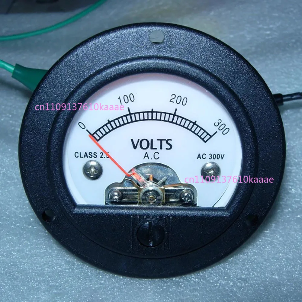 

S52 Round Black Pointer AC Voltmeter 220V 300V | Retro Yellow Backlight