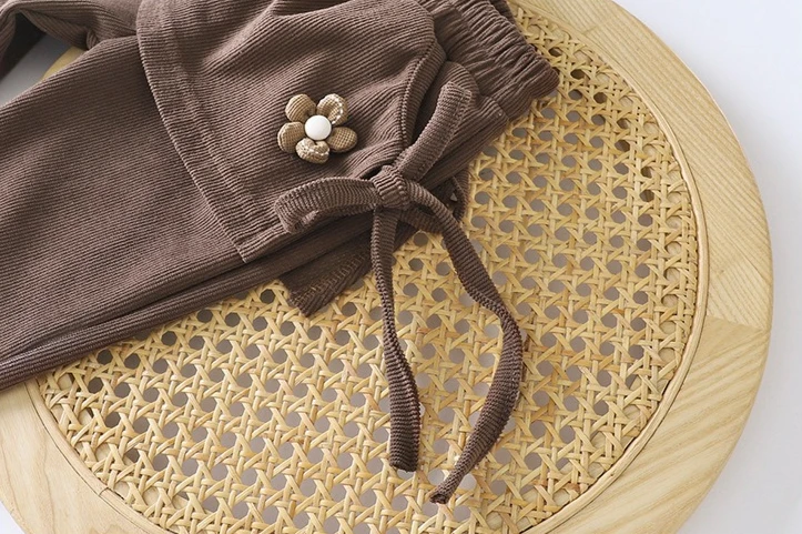 Frühling Herbst Winter Neue Mädchen-Hose mit Fake-Two-Piece-Effekt Schmal Geschnittene Hochtaillierte Rockhose für Kinder Leicht Ausgestellte Hose – Detail 13