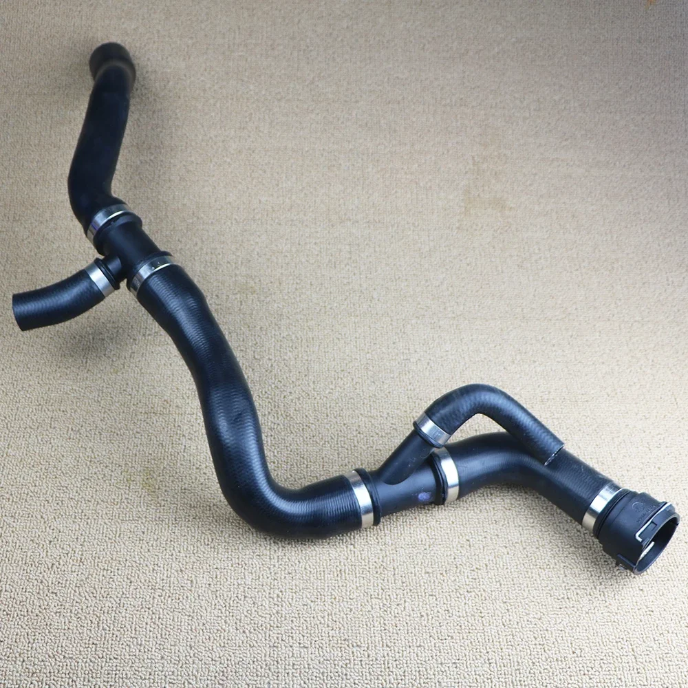 Lower Radiator Coolant Hose  30794641 For Volvo S60 S80 V70 V60 XC60 Five-cylinder engine car