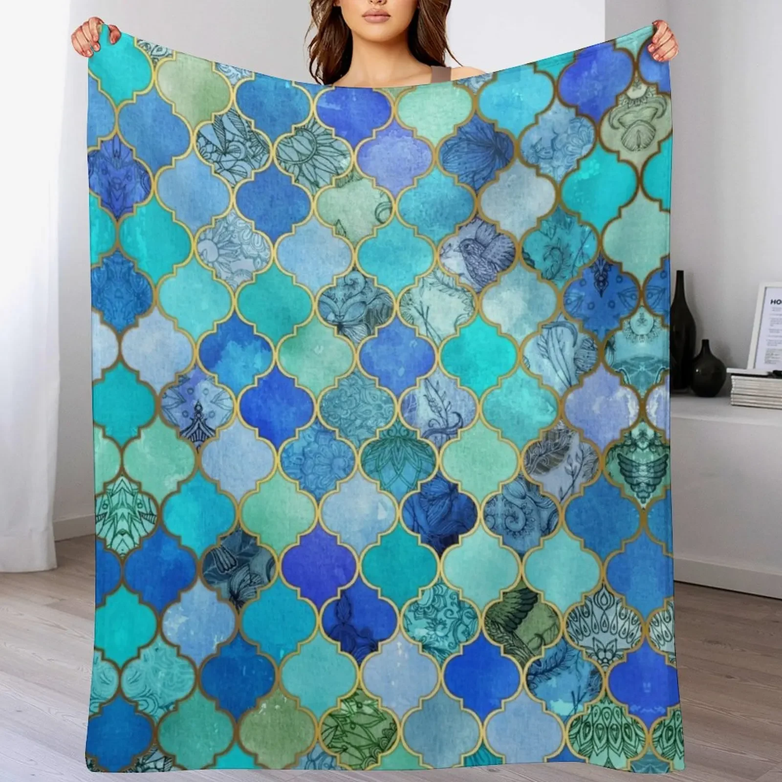 

Cobalt Blue, Aqua & Gold Decorative Moroccan Tile Pattern Throw Blanket For Decorative Sofa Luxury Flannel Blankets