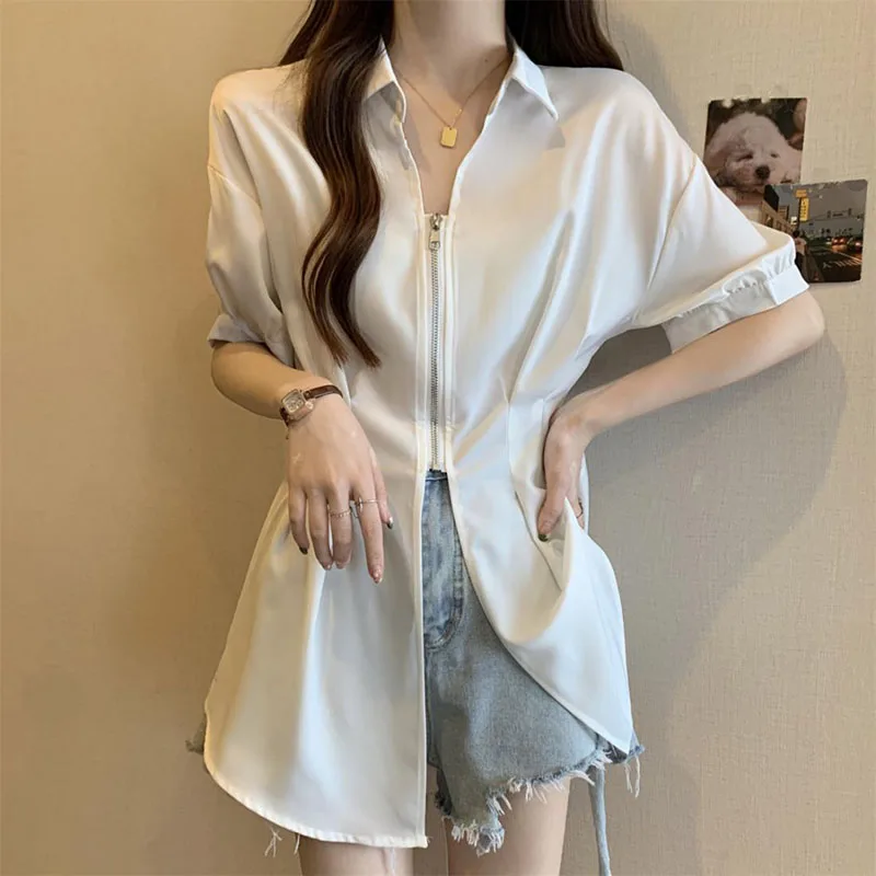 2025 Summer Short Sleeve Shirts Women Korean Fashion Slim Fit Zipper Blouse Woman Simple All-Match Design Turndown Collar Shirt