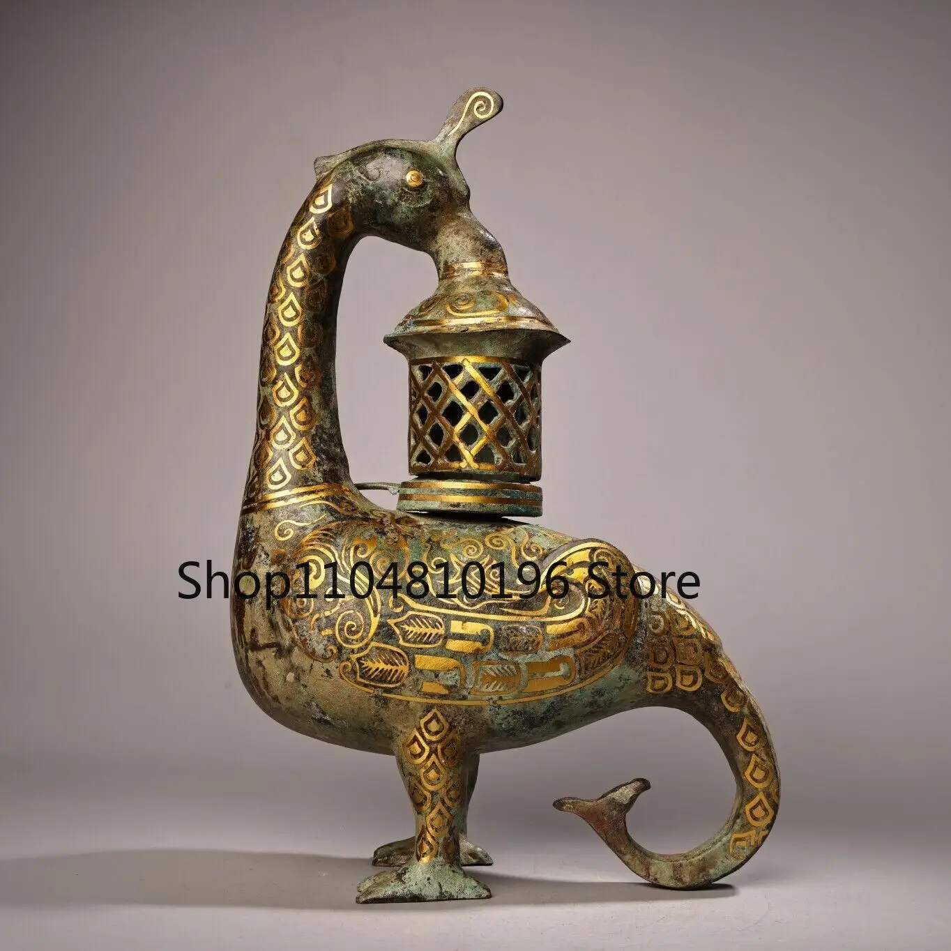 China ancient Bronze ware gilt fengshui sacrifice Bird Candle Holder Candlestick