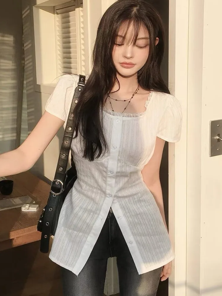 

Korean Style Slim Fit Shirt Women's Fashion Lace Trim Belted Short Sleeve Square Collar Bubble Sleeve Slimming Effectiveness