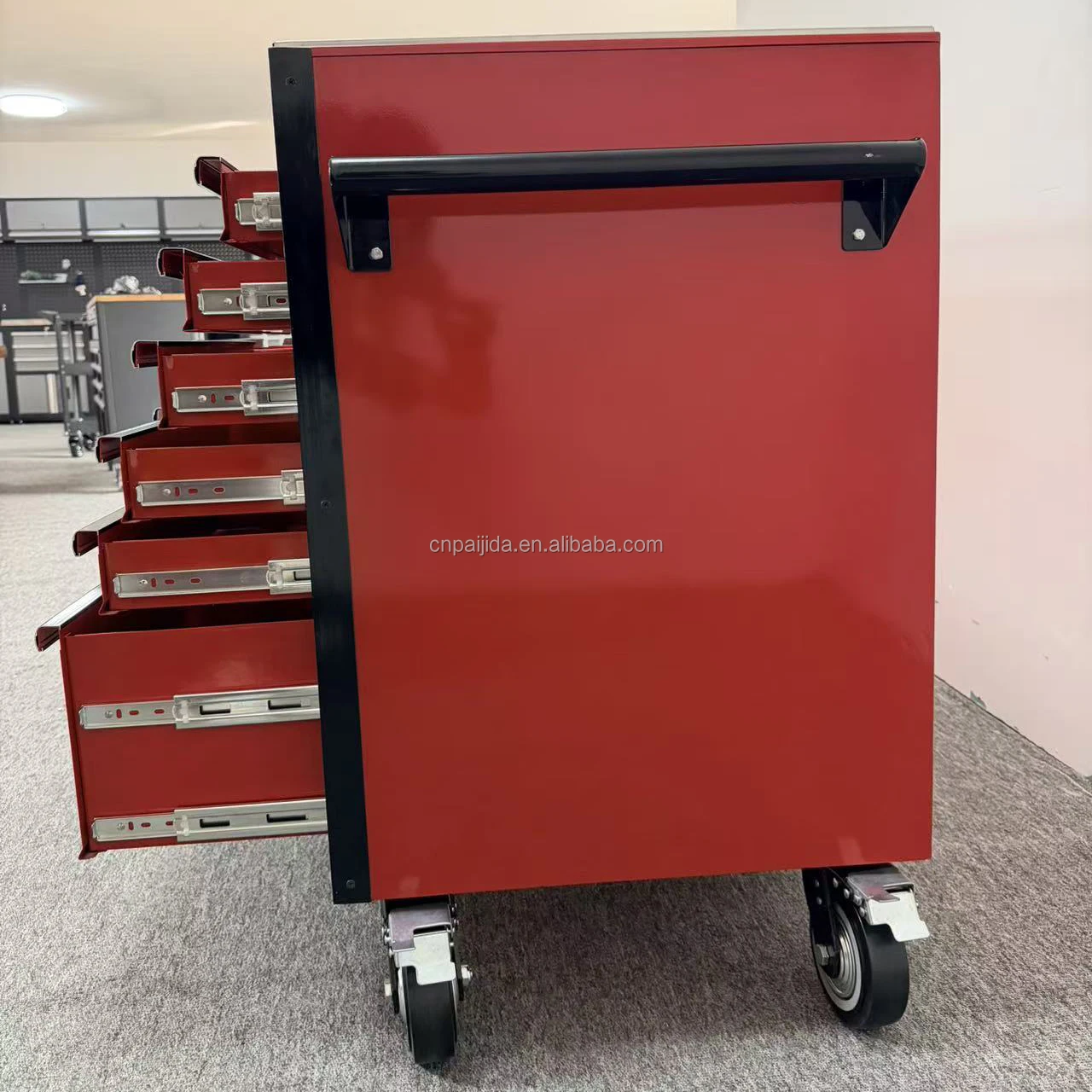 

Garage Rolling Lockable Cabinet Customized Drawers OEM Option 300kg Load Capacity Modern Design Mobile Utility Workshop