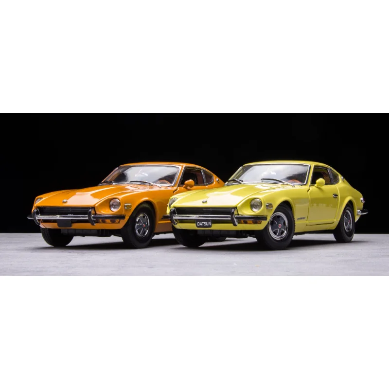 

1:18 масштаб 1972, модель автомобиля 240Z, седан, литой под давлением сплав металла, винтажный ретро автомобиль, купе, коллекция игрушек, украшение для дисплея, подарки