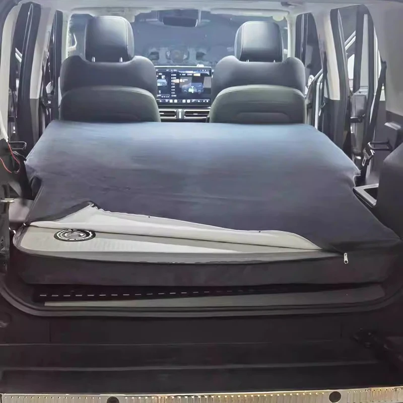 Variant: With bed sheet