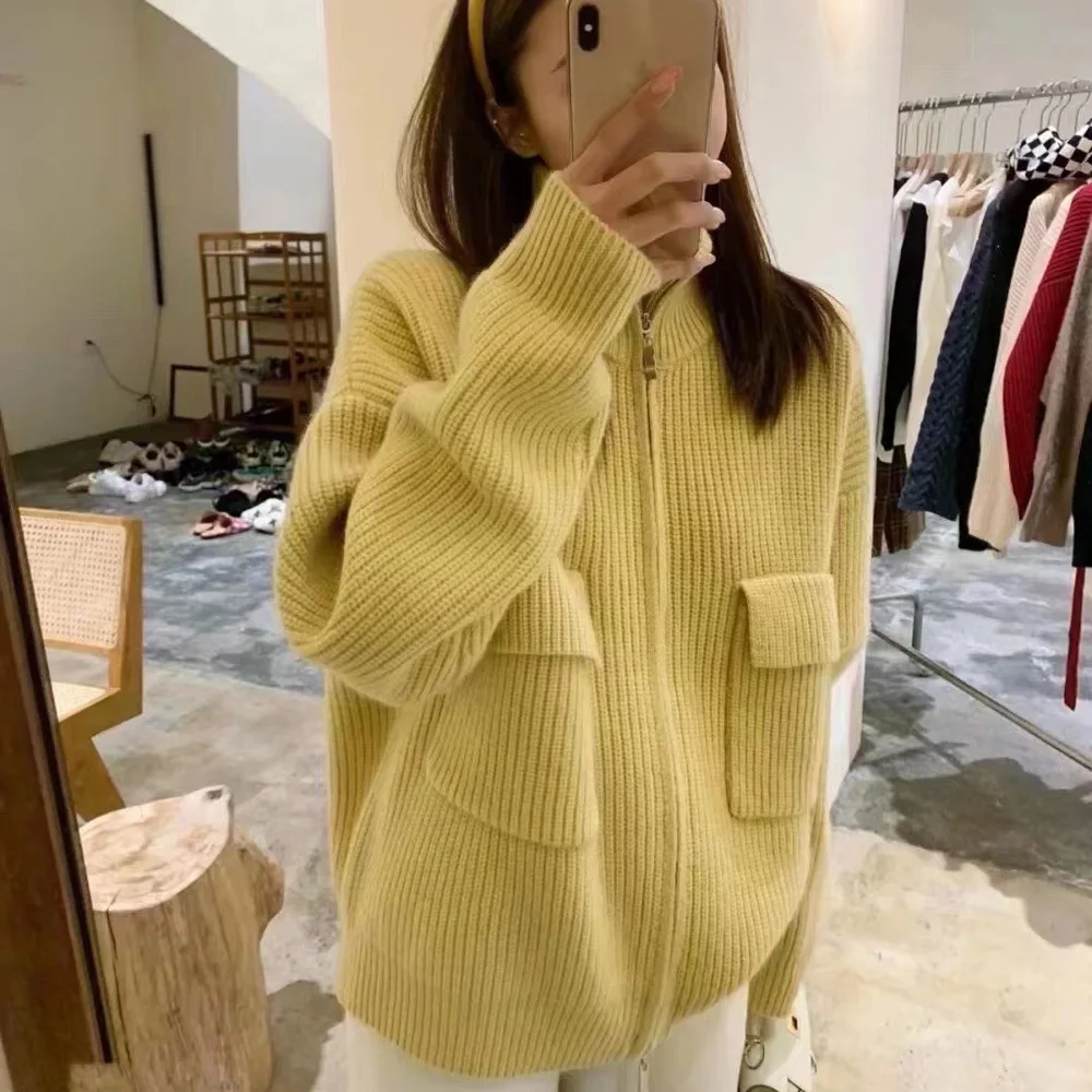 Sweater Wanita Turtleneck 2022 Kedatangan Baru Musim Gugur dan Musim Dingin Longgar Ritsleting Saku Perempuan Kardigan Rajutan Mantel Gaya Korea A24