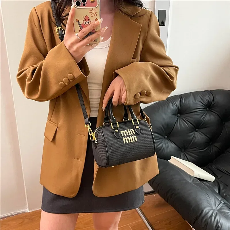 

Fashionable Designer Women's Crossbody Bag Genuine Leather Shoulder Handbag Elegant Ladies Messenger Purse
