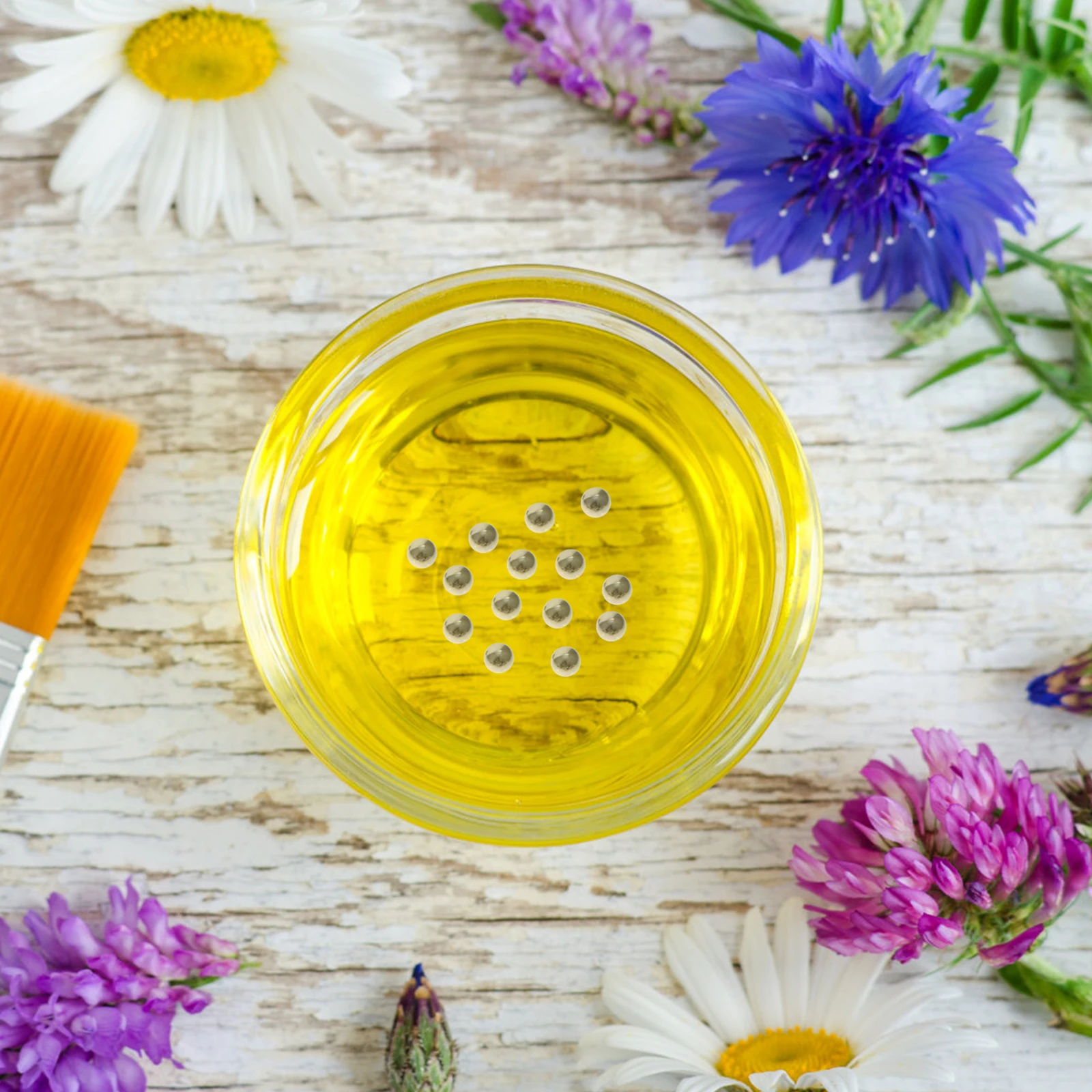 

900pcs Stainless Steel Stirring Balls for Nail Polish Paint Mixing Agitator Prevent Precipitation Save Time Shaking Wide Uses