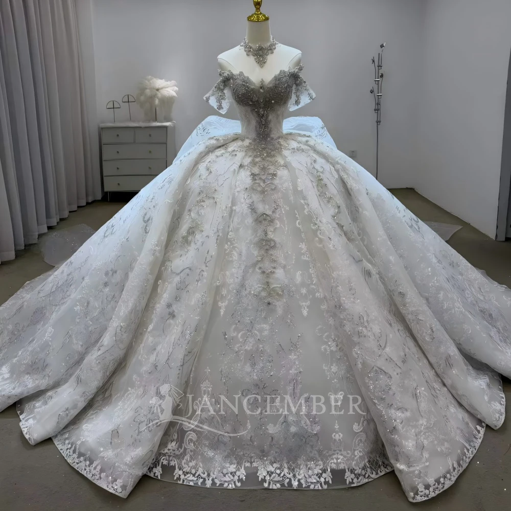 

Customized Elegant Silky Lace Scoop-Neck Removable Sleeve Ball Gown Wedding Dresses Beading Pearls Brown Skin Bridal Gowns