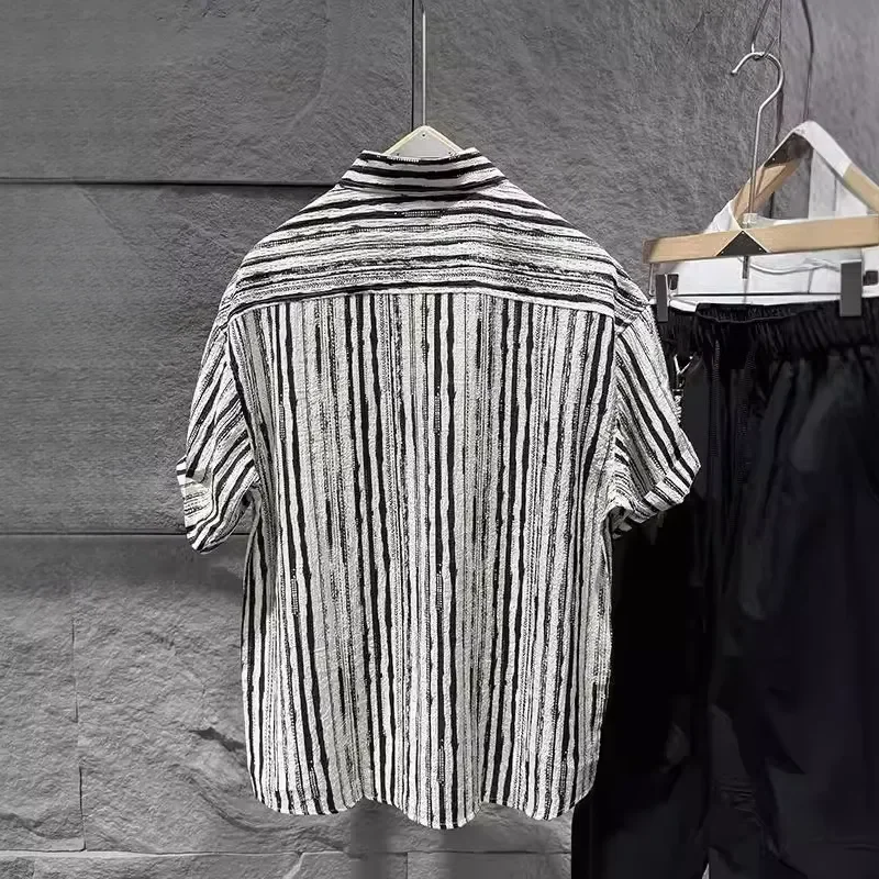 Men Vintage Vertical Striped Print Lapel Short Sleeve Shirt Loose Breathable Casual Daily Wear Summer Fashion Blouse