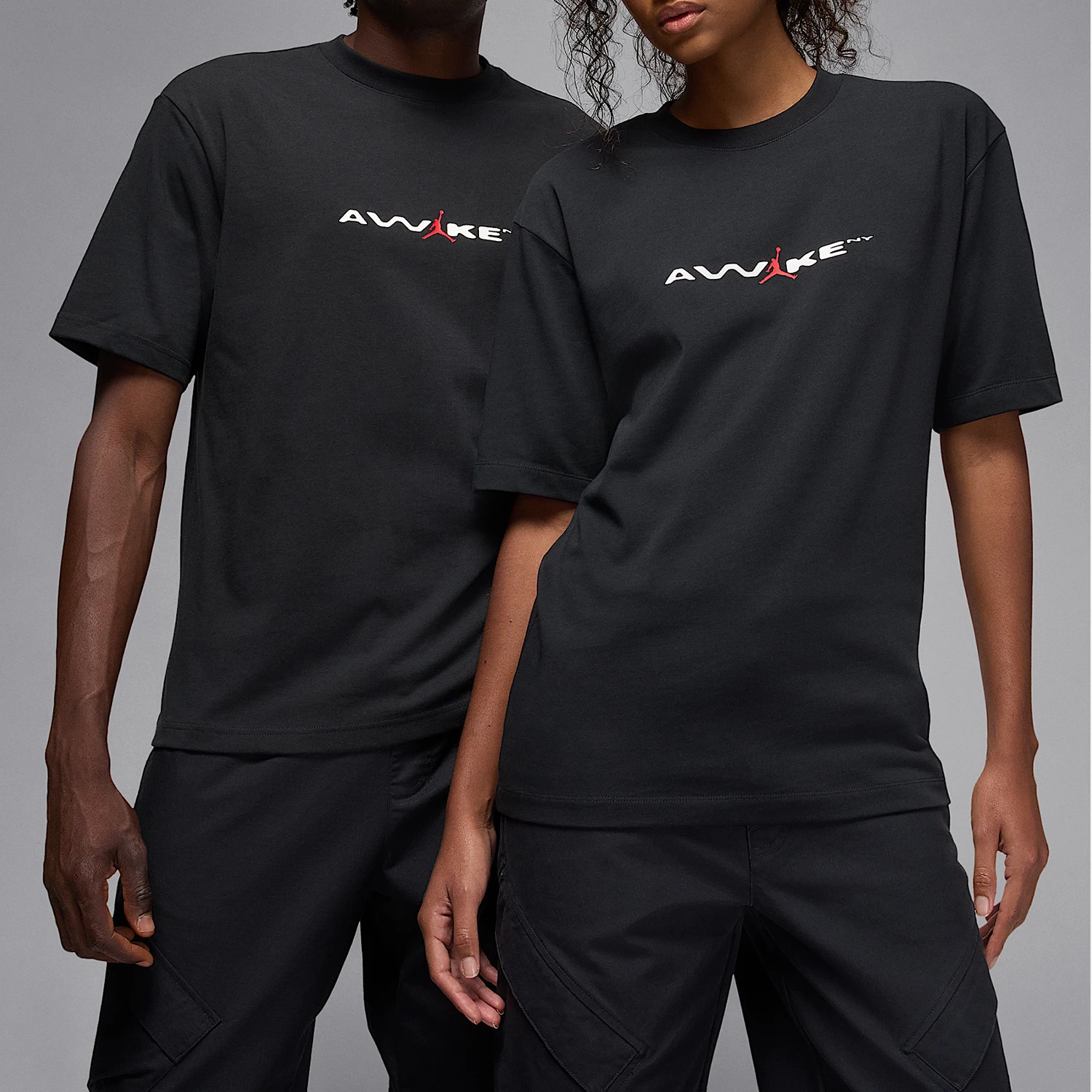 

Оригинальный мужской спортивный трикотажный пуловер Nike JORDAN с круглым вырезом и короткими рукавами IB7291-010