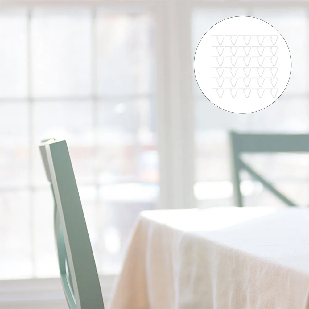 

30Pcs Clear Tablecloth Clips Anti-Slip Plastic Clamps Secure Table Covers on Windy Days Easy Storage Compact Design