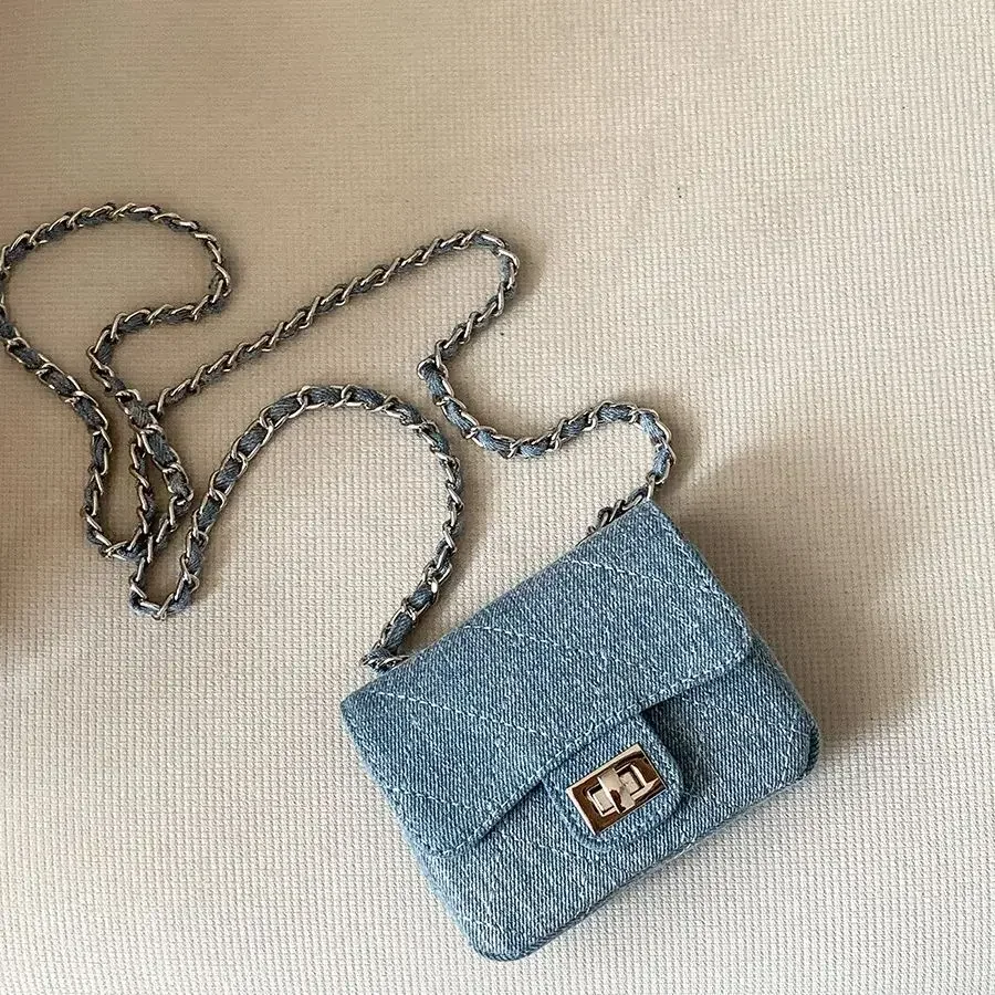 Bolsa de grade de diamante com corrente de bloqueio flip para mulheres com um ombro crossbody bolsa pequena de alta qualidade bolsa jeans de linha