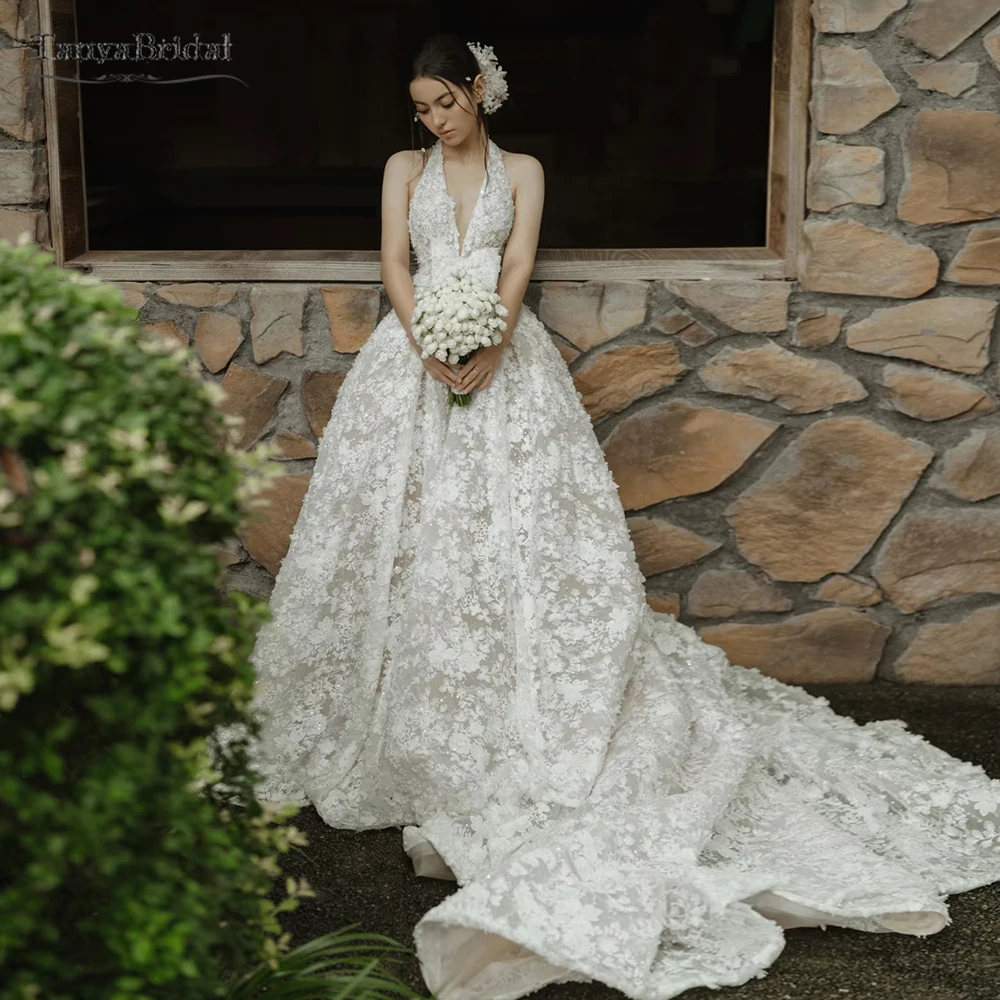 

Halter Deep V-Neck Lace Wedding Dresses ,A Line Princess Skirts Bridal gowns with Train ,Vestido De noivas DW1086