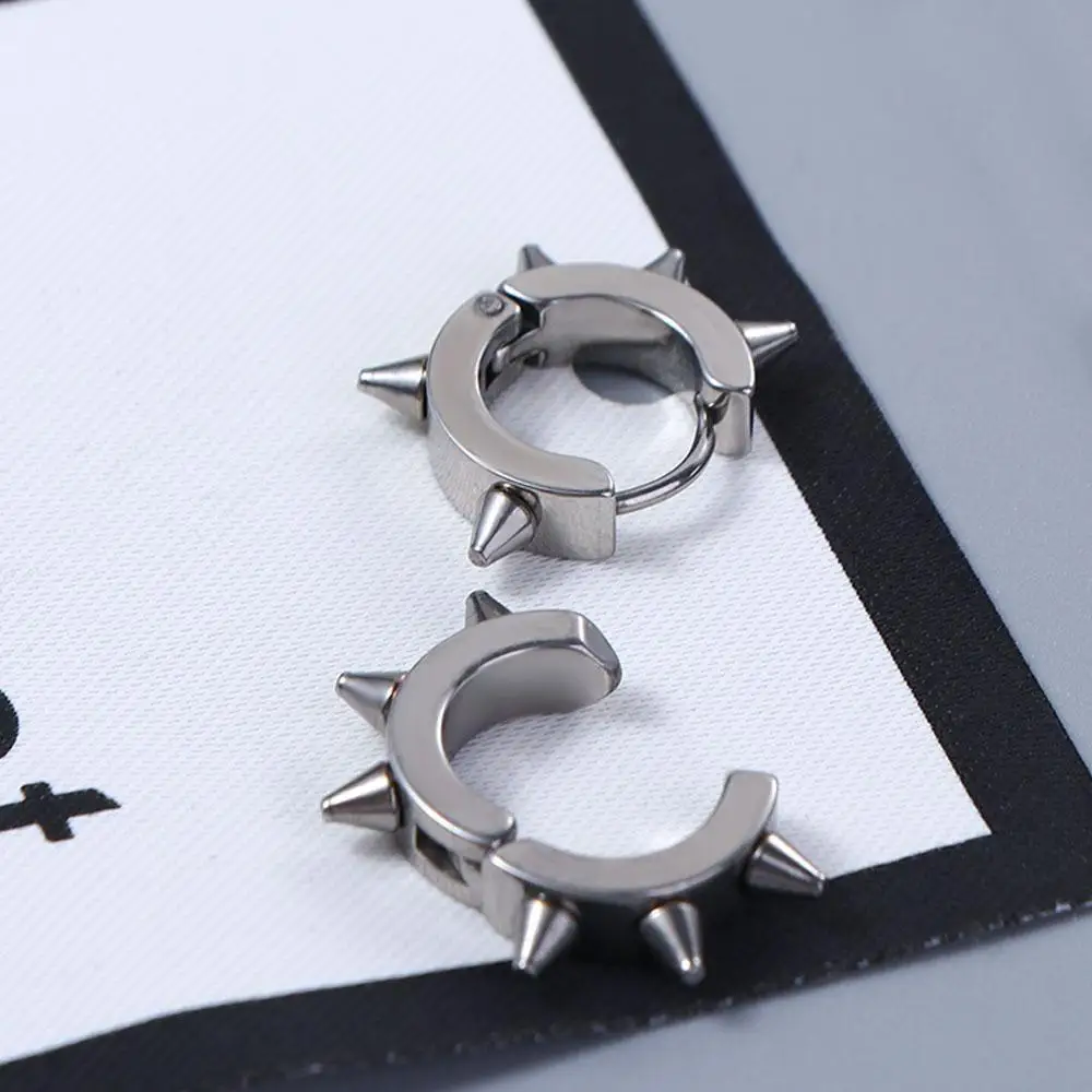 Cartilage Ear Cuff Earcuffs Round Hoop Earrings Earclip Clip Earrings Punk Rivets Ear Clip Stud Earrings Women Men Earrings