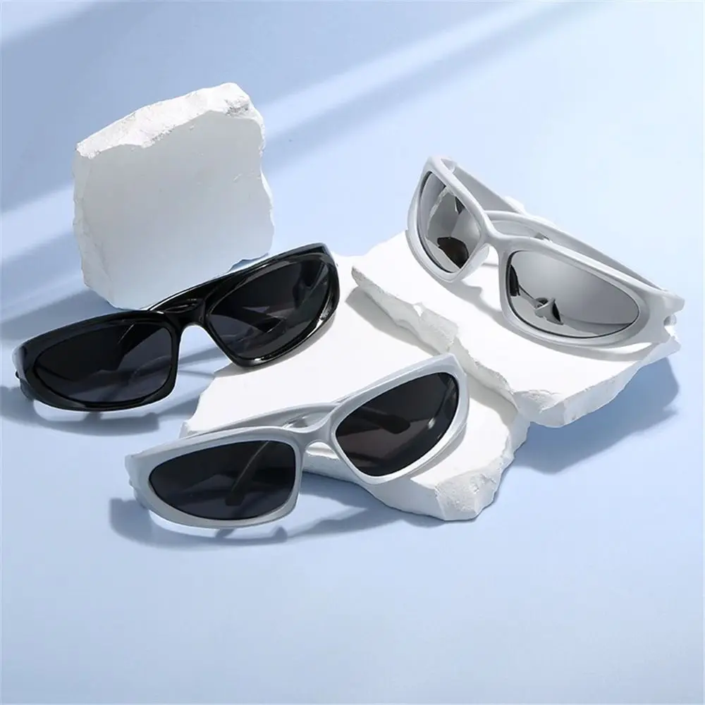 Trendy Y2K Cycling Sunglasses Outdoor UV Protection Futuristic Sun Glasses Millennium Sports Shades for Women & Men