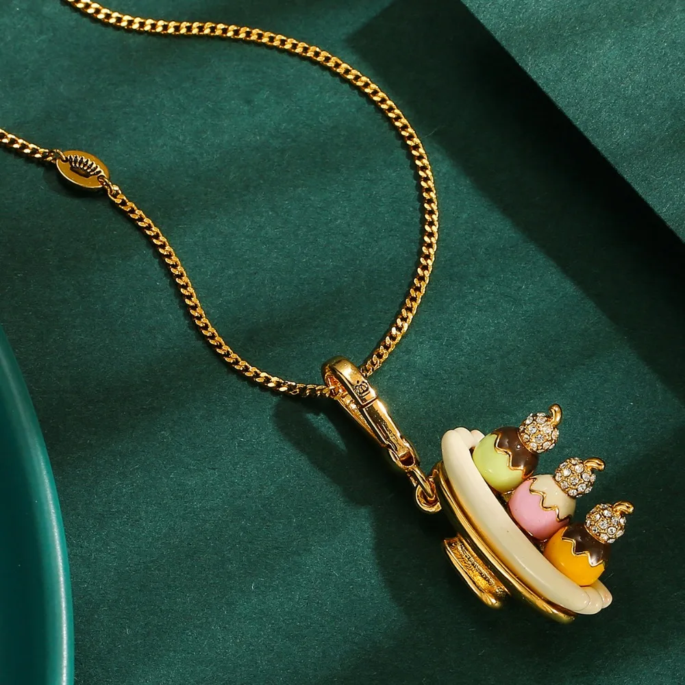 Fashion Cute Copper Gold Plated Enamel Inlaid Ice Cream Banana Boat Pendant Necklace Bag Charm Women Sweet Daily Jewelry Gift