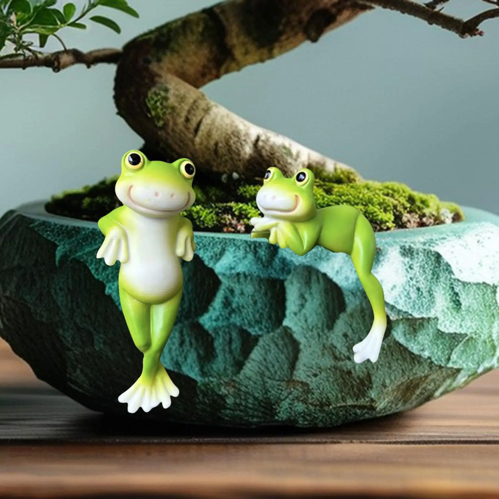 

2x Frog Statues Decorative Figurines Lovely Versatile Collectible Mini Resin for Fence Lawn Pots House Miniature Fairy Garden