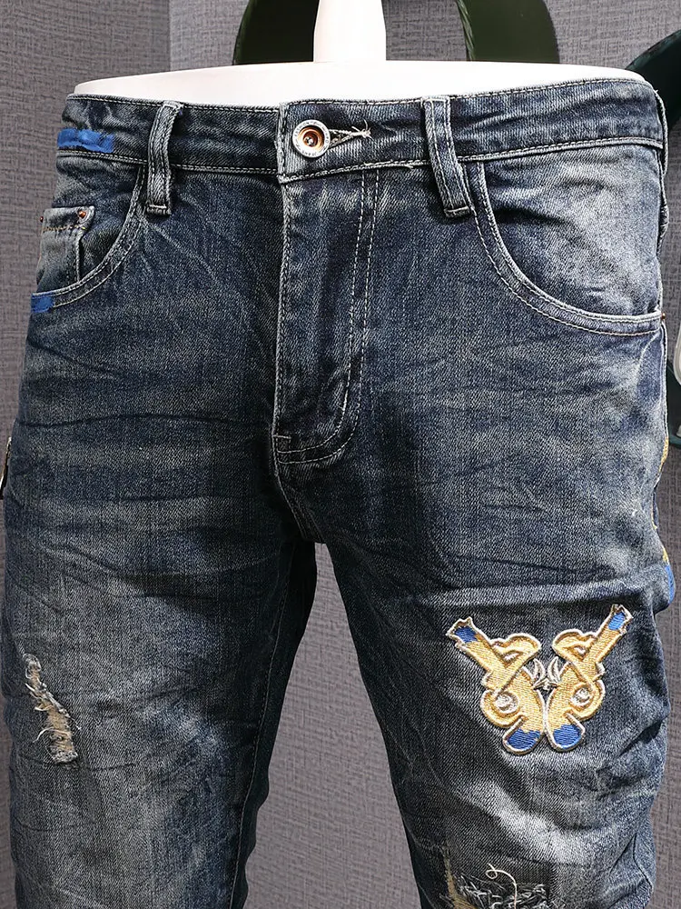 

2026 New American Style Retro Jeans for Men with Piercing Tide Brand High end Fashion Embroidery Slimming Small Foot Long Pants