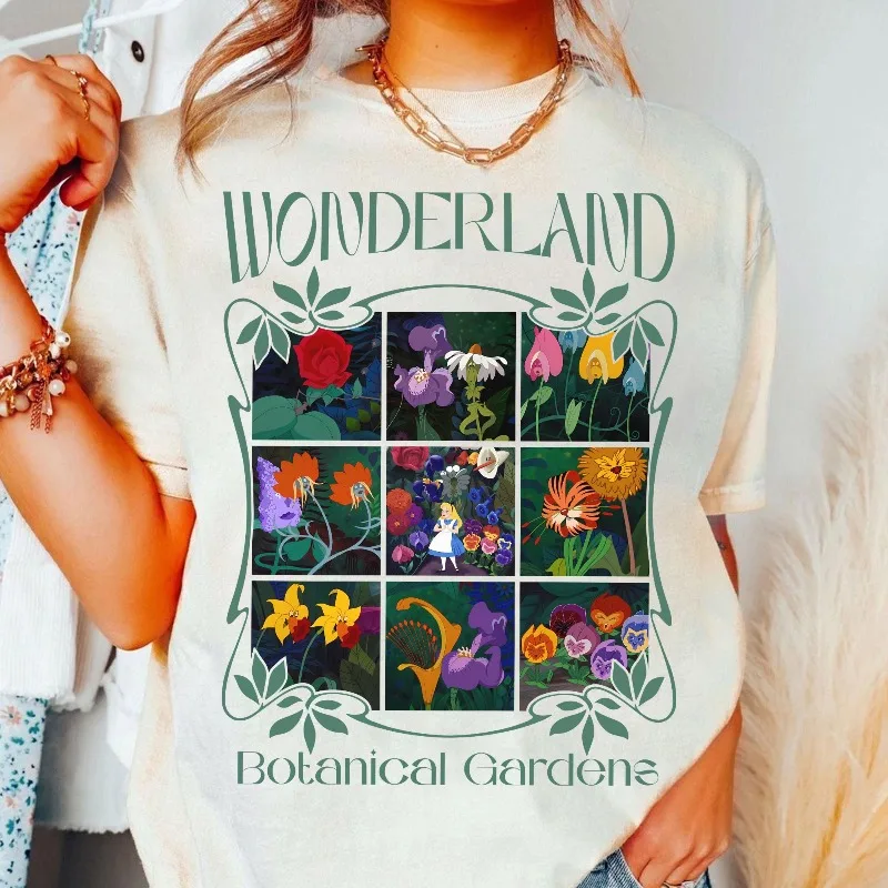 

Disney Wonderland T-shirt, Alice's Adventures in Wonderland Four Seasons Unisex Casual and Fashionable T-shirt