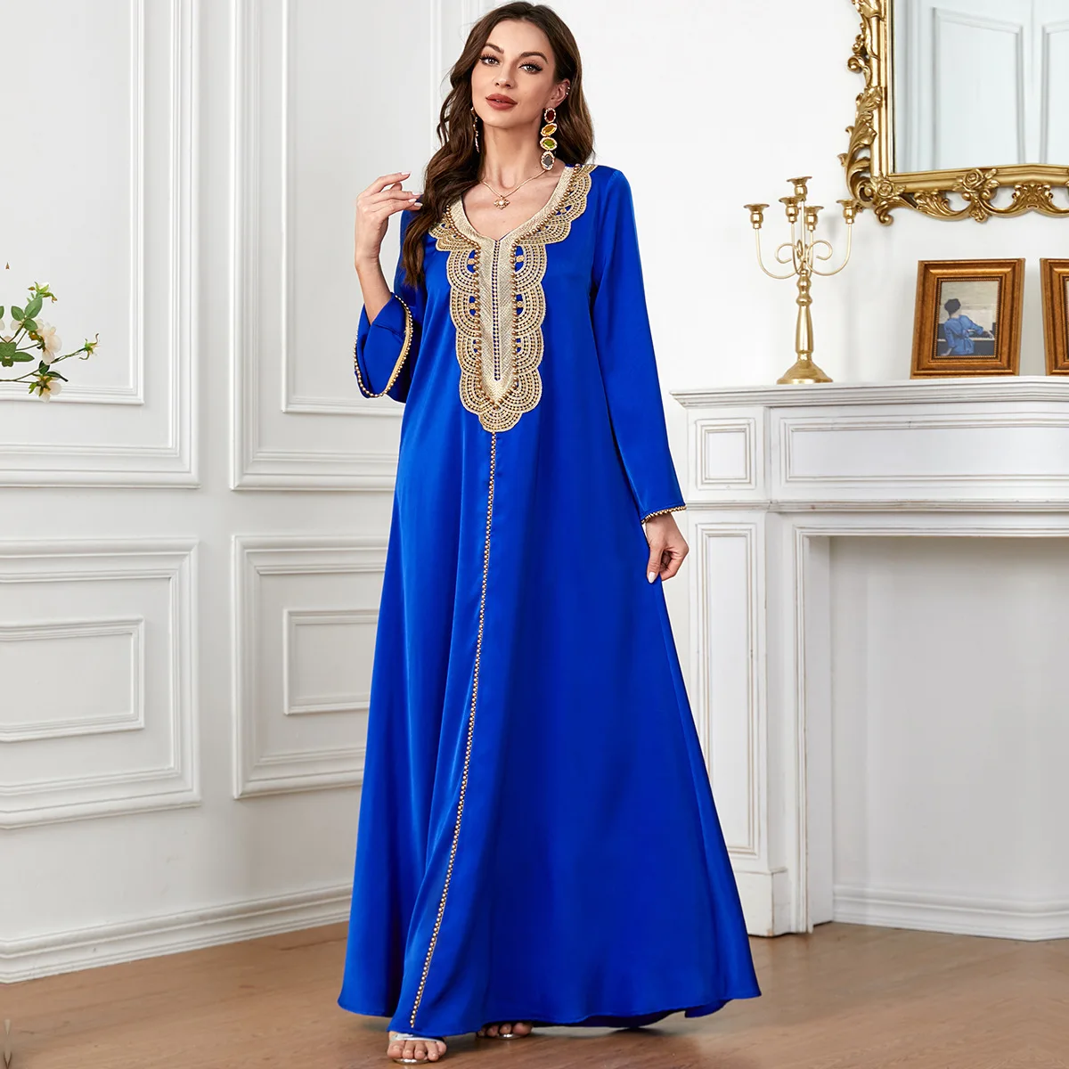 3287abaya Arab Women's V-neck Beaded Long sleeved Dress