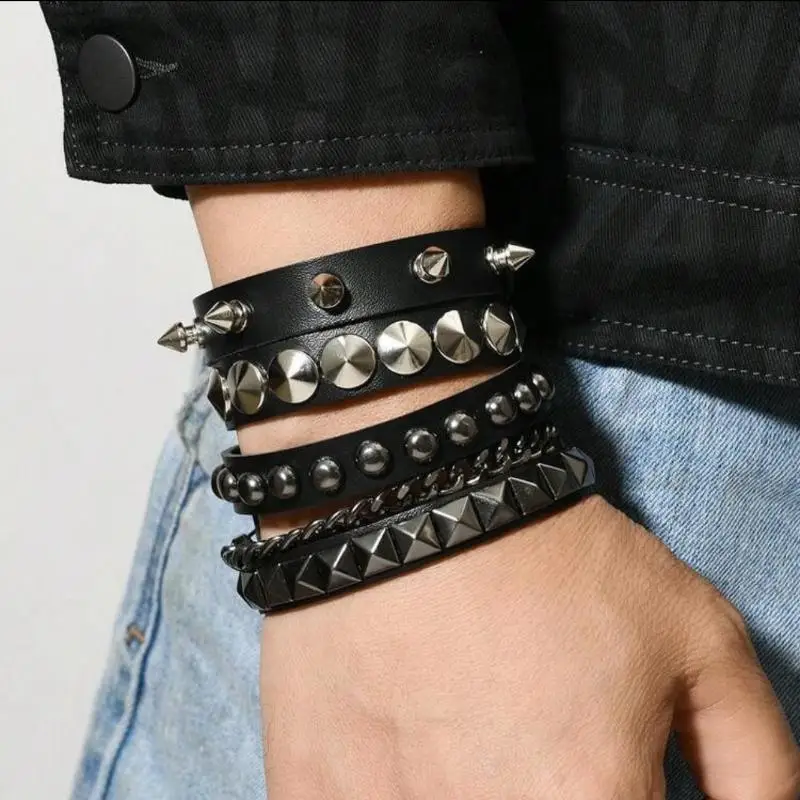 1 Set Punk Bracelet…