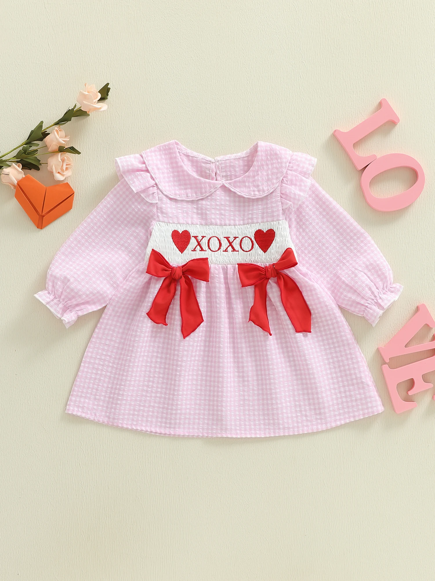 

Adorable Toddler Girl Valentine’s Day Dress with Long Sleeves and Doll Collar Featuring Letter Embroidery and A-Line Design