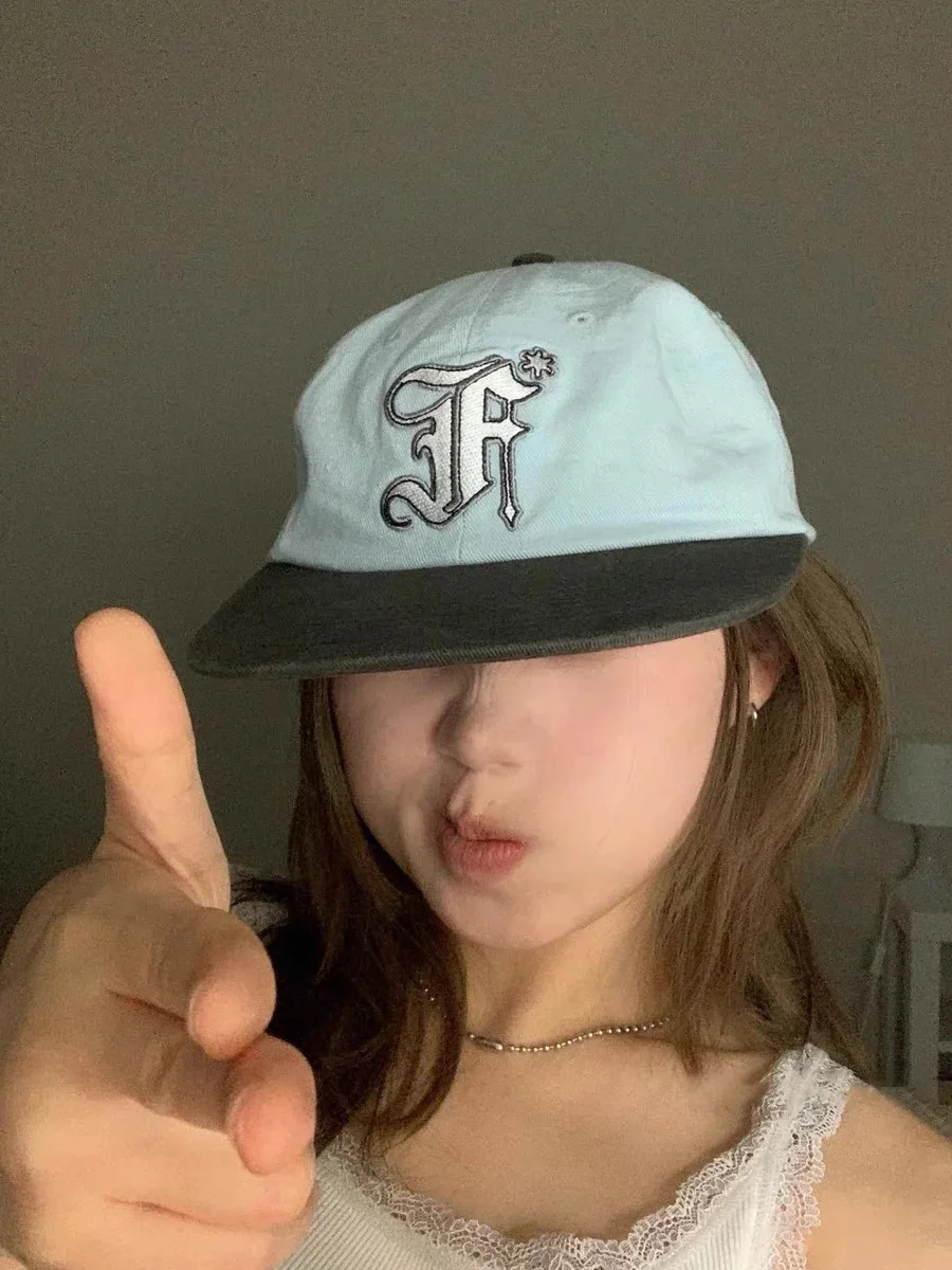 

embroidered letters flat brim cap women's spring and summer big head circumference showing face small baseball cap