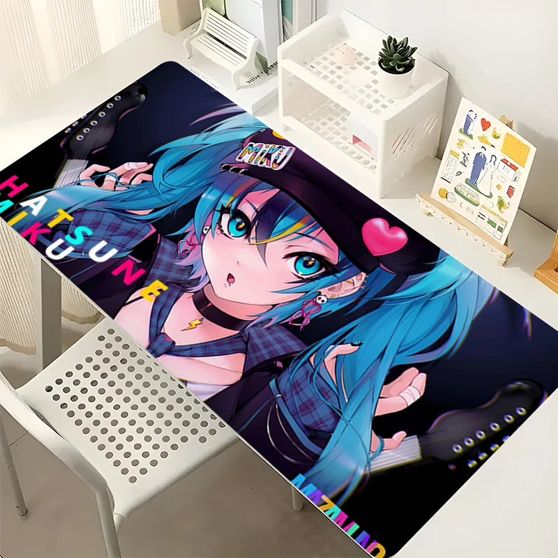 Mouse Pad Japan Anime Girl H-Hatsune M-Miku Laptop Large Mousepad Office Accessories Desk Mat Extended Keyboard Pad Cute Carpet