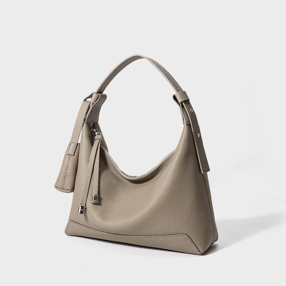 

New Women's Bag, Genuine Leather, Shoulder Bag, Cross-border Cowhide Tote Bag, Niche Crossbody Retro Bag.