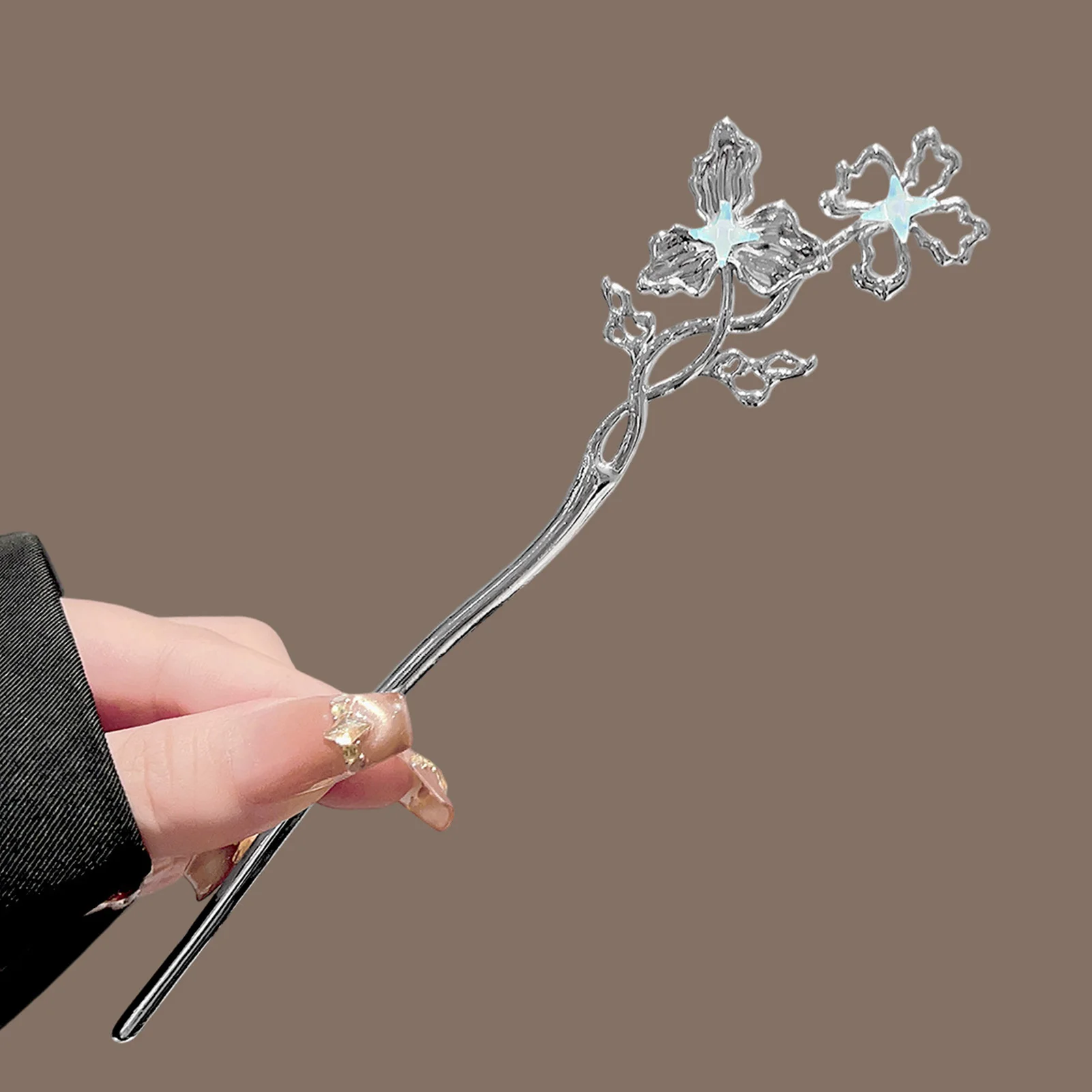Classic Metal Hair Stick With Flower Design Chinese Wedding Cheongsam Decor Hairpin Forks Retro Silver Color Updo Hair Clasp