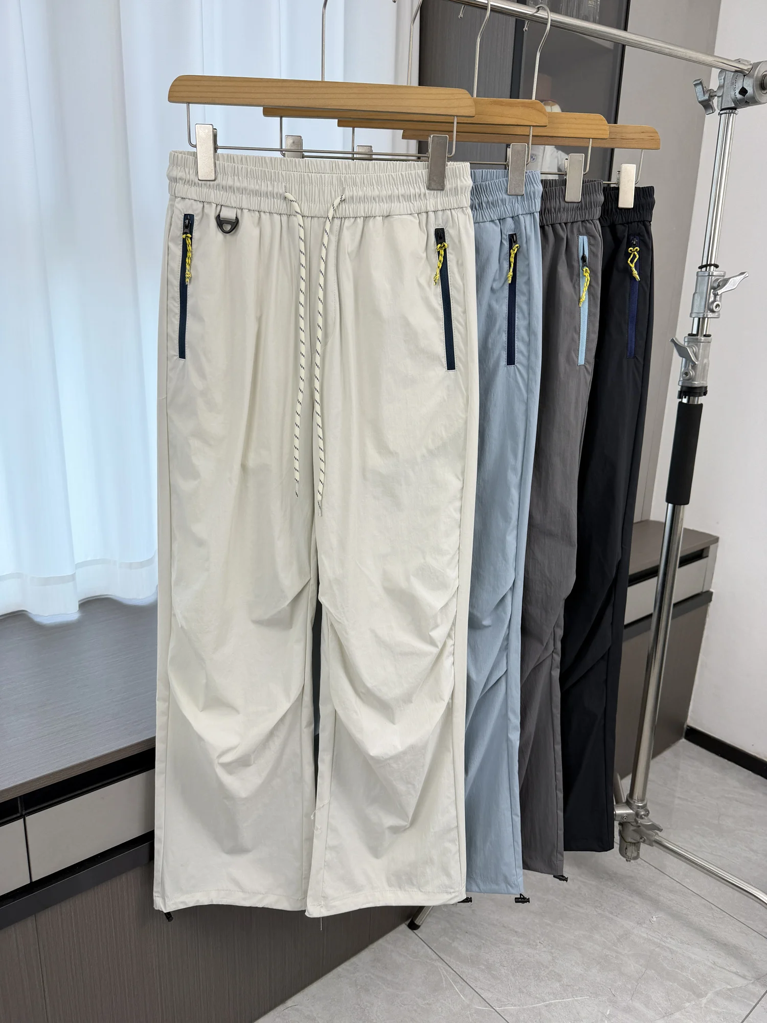 Outdoor Comfortable Smooth Quick Dry Spring Summer Men's Casual Pants Elastic Waist Breathable Umbrella Soldier Pants