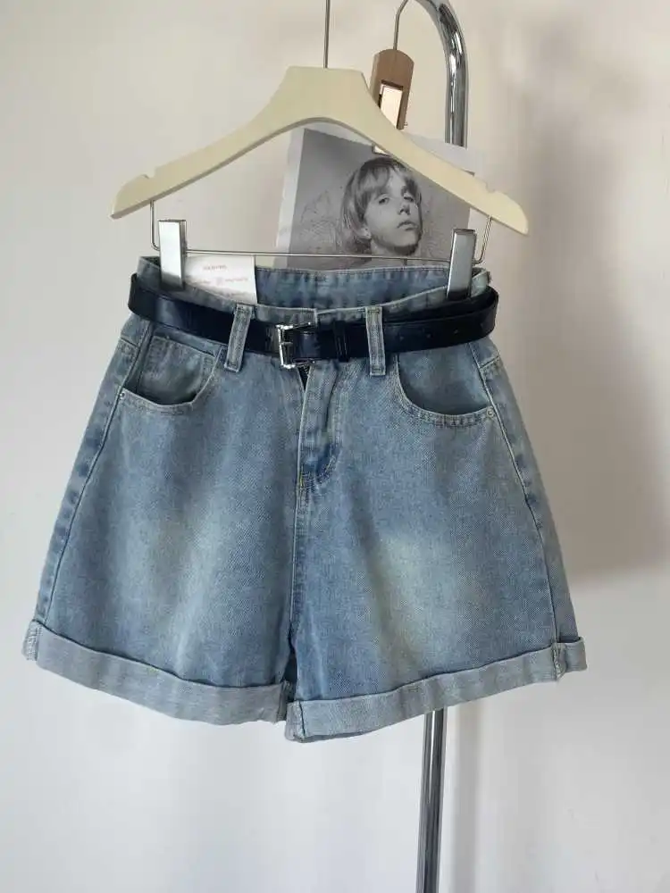 Pantalones cortos de mezclilla bordados con letras de verano, bordes enrollados, cremalleras, pantalones vaqueros cortos para mujer, pantalones cortos de mezclilla femeninos versátiles básicos de moda informal