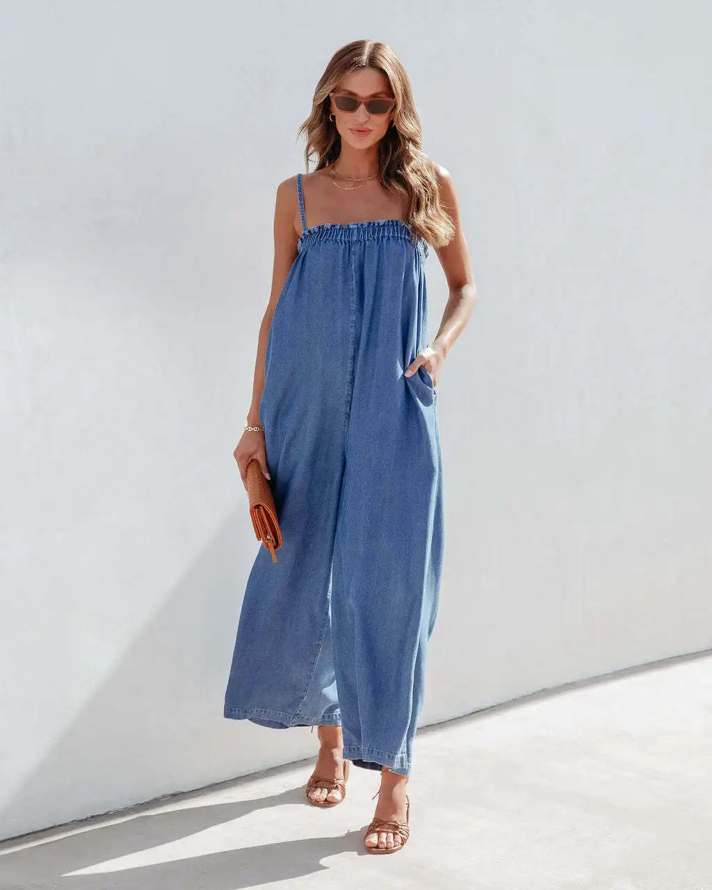 

Blue Denim One Pieces Jumpsuit Summer Loose Wide Leg Pants Bib Overalls Fashion Pocket Sleeveless Strap Overalls Women Casual