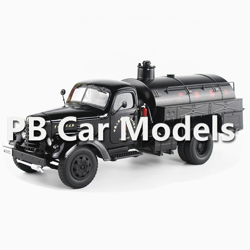 Century Dragon original car model Jiefang ca10 crane Old Jiefang CA10 truck 1:24 simulation alloy car model