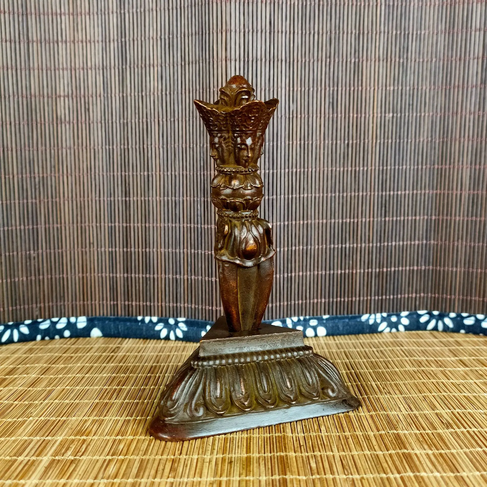 

Sculpture made of old copper Puba Vajra pestle four sides Puba Vajra peg tantra study decoration process