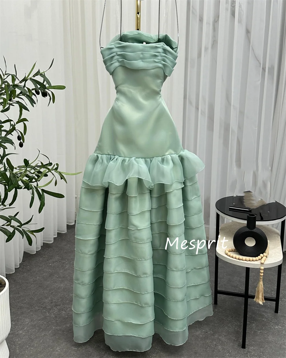 Vestidos largos sin tirantes de una línea con pliegues y volantes de Jersey de moda personalizados, estilo moderno Formal de noche para ocasiones a medida