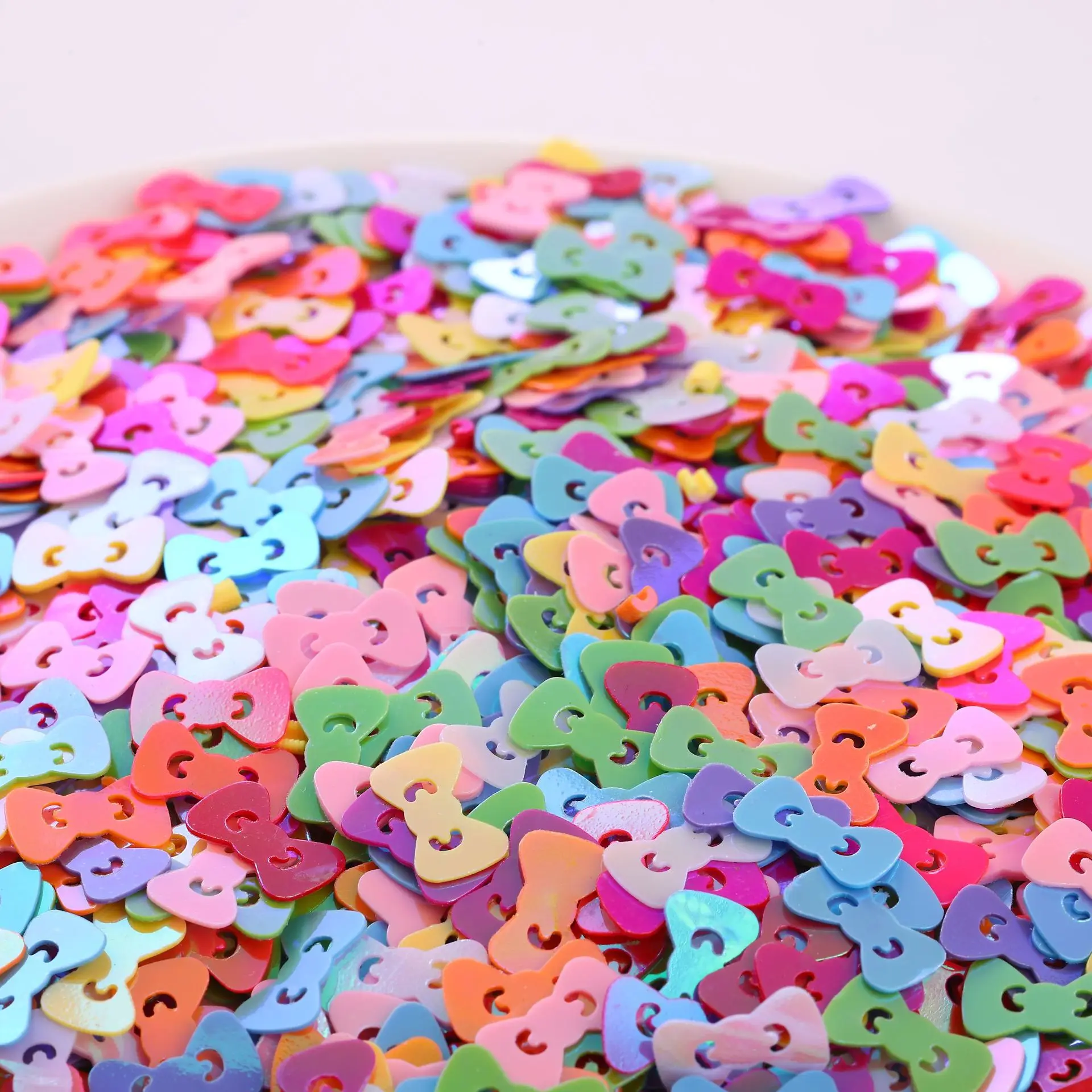 

500g 6×10mm Iridescent Bow Sequins - Glitter Flakes for Slime, Resin Filling & Nail Art, DIY Liquid Sand Decoration Accessories
