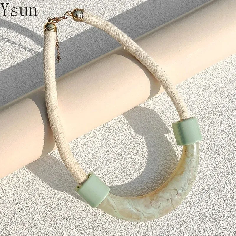 Vintage Short Rope Chain Necklaces for Women Colorful Acrylic Big Statement Chokers Necklace Fashion Engagement Jewelry Gifts