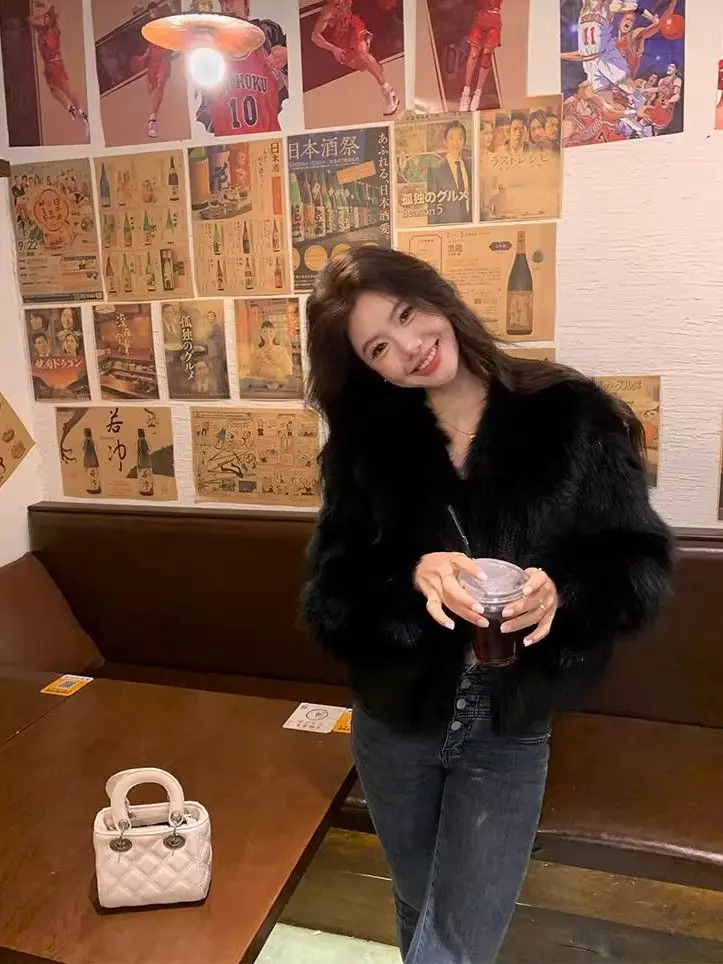 인조 모피 화이트 코트 여성용 겨울 보온 플러피 퍼스 판초 레이스 고품질 심플 스플라이스드 편안한 패딩 스트리트 유니섹스 트렌드