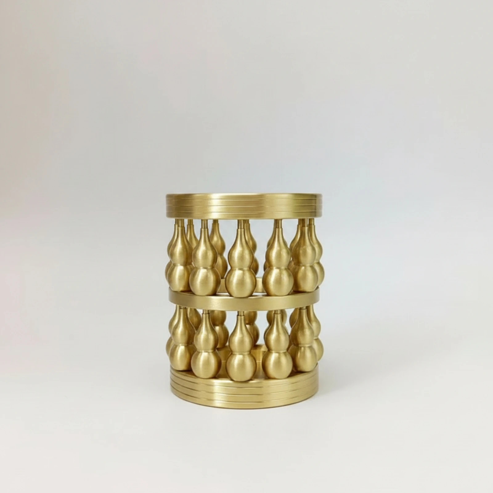 Brass Pen Holder Brushed Gourd Pen Holder Makeup Brush Cup Stylish Desk Organizer Cup Compact for Office, Study