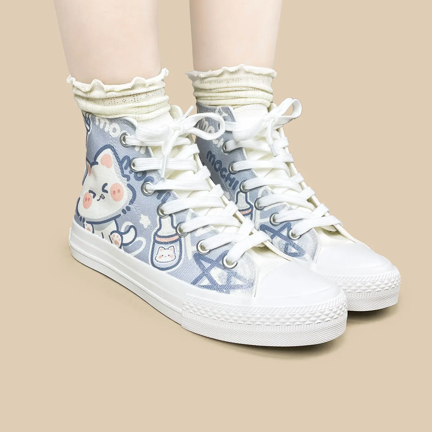 Amy and Michael Cute Cartoon Cat High Top Canvas Shoes Women Kawaii White Lace‑up Casual Sneakers For Teen Girls High Top Shoes
