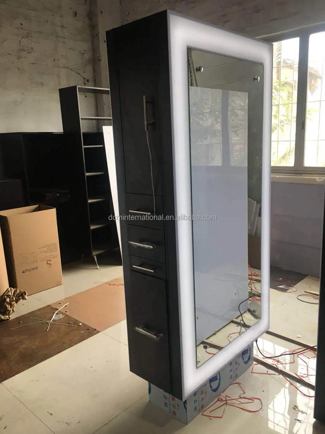 Friseursalonmöbel Spiegelstation mit Stauraum, doppelseitiger Friseurspiegel