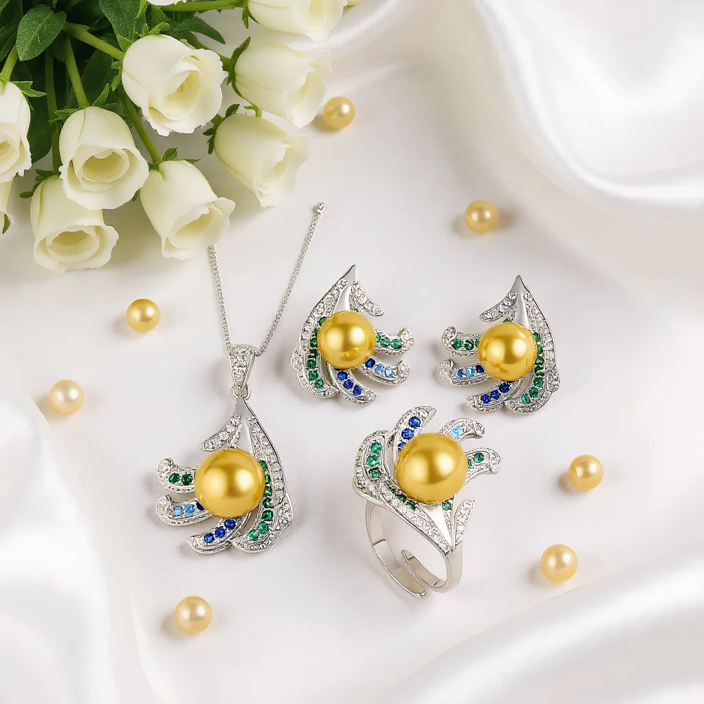 

4pcs Elegant Vintage Jewelry Set for Women Fan Shaped Yellow Pearl Necklace Shiny Crystal Choker Bridal Wedding Earrings Party