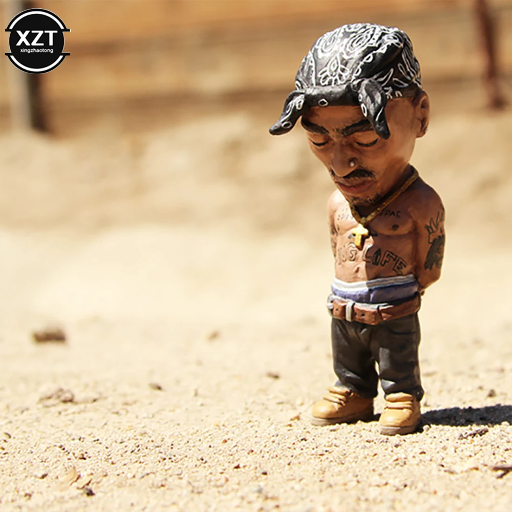 Mini Rapper Figures Resin Sculpture Room Decor Street Rap Hip Hop Funny Brother Classic Pose Home Ornament Party Decoration Gift