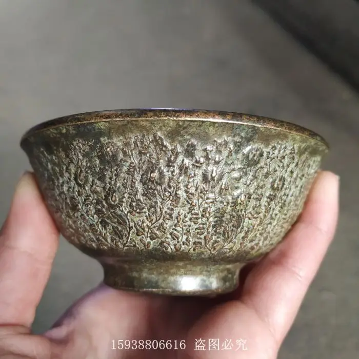 

Antiques, old artifacts, miscellaneous collections, ancient Huangduozi, Duofu, flower bowls, old goods, old objects, Copper