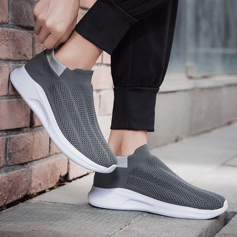 Heren Sneakers Slip On Loafer Schoen Voor Heren Lichtgewicht Wandelschoenen Klassieke Anti-Slip Mannen Flats Gevulkaniseerde Schoenen 2024